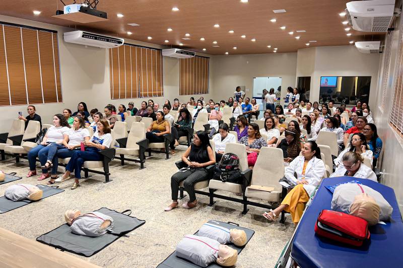 HOSPITAL OPHIR LOYOLA DESTACA ASPECTOS TÉCNICOS E CIENTÍFICOS DA ENFERMAGEM