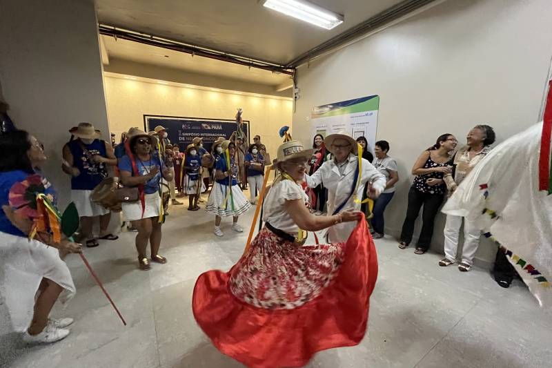 ARRAIAL DO PAVULAGEM TRAZ CULTURA AMAZÔNICA PARA OPHIR LOYOLA